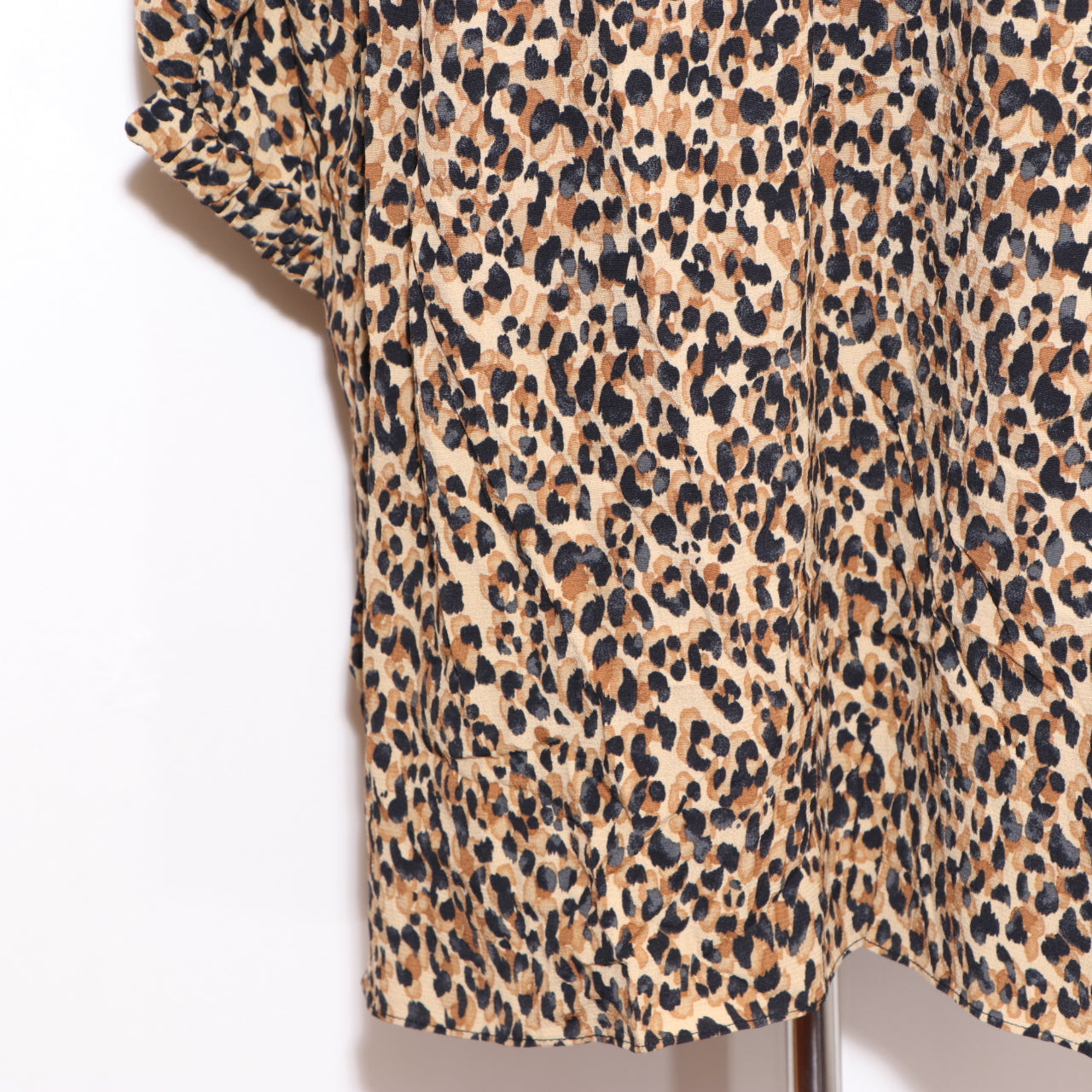 ★美品★ ZARA ザラ トップス チュニック 七分袖 レオパード柄 ゆったりシルエット カジュアル